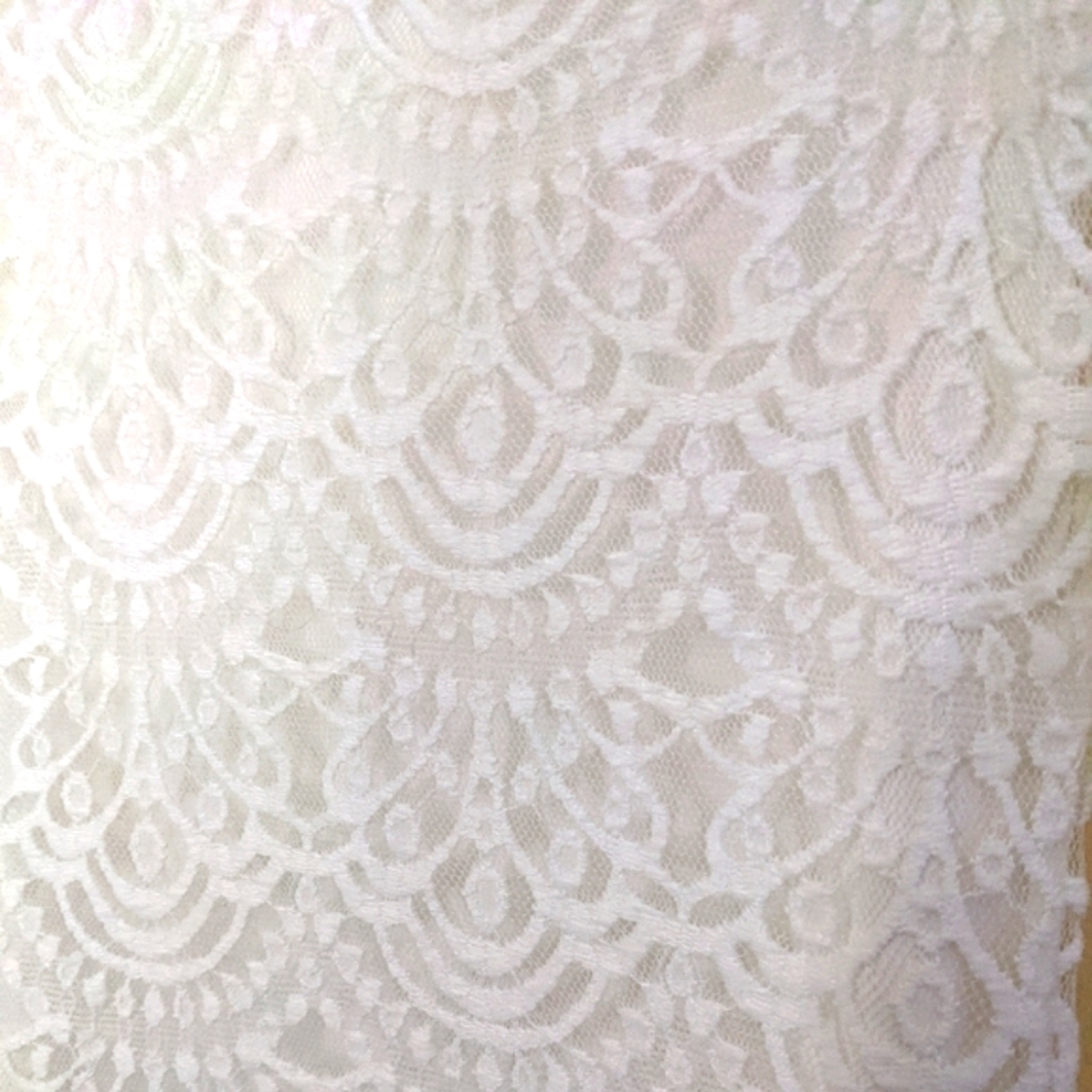 White Lace Bell Sleeve Dress Sz 4 (Divided / H&M) - Picture 4 of 5